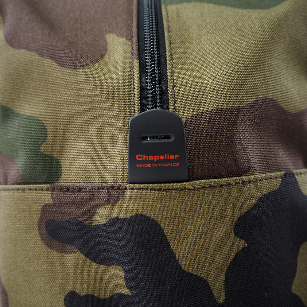 エルベシャプリエ Herve Chapelier 1957W カモフラージュ×ノワール(コーデュラトラベル・オーバーナイターL 迷彩)
