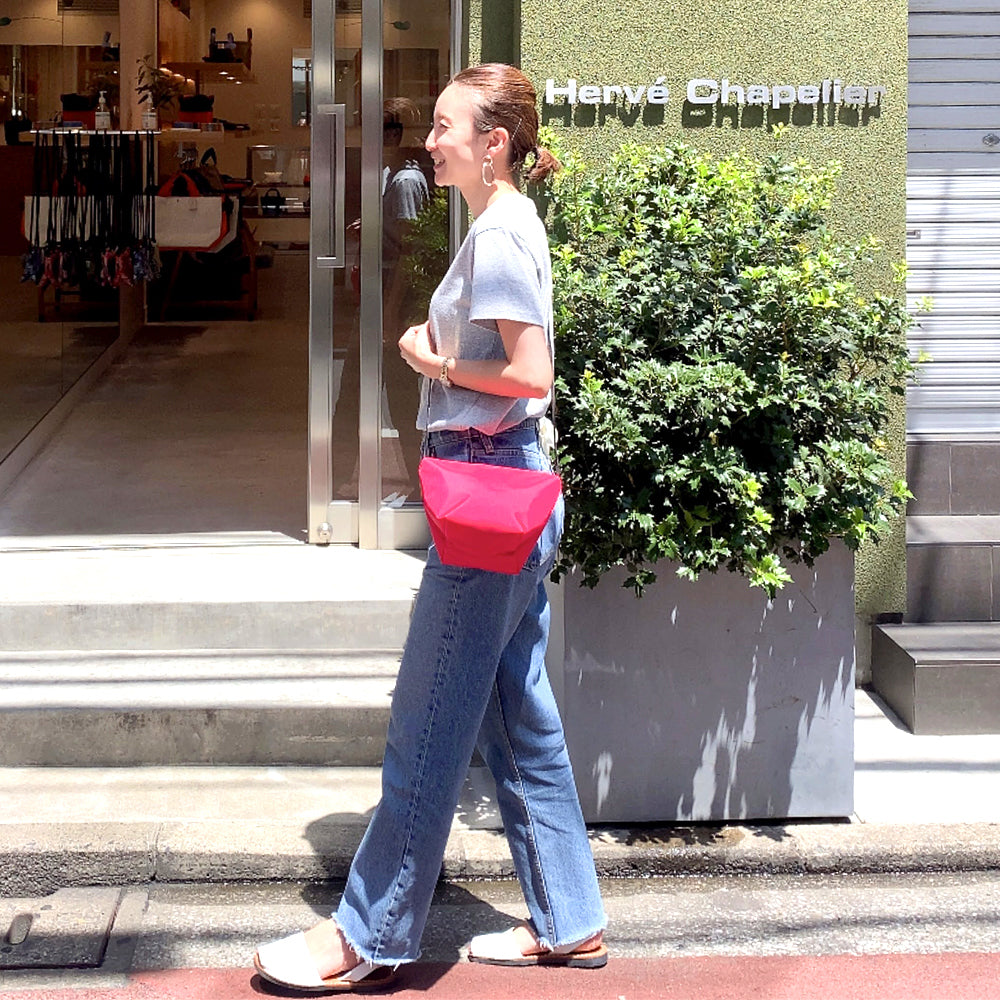 【選べるギフト】エルベシャプリエ Herve Chapelier 2885N (ナイロン舟型ショルダーバッグS)