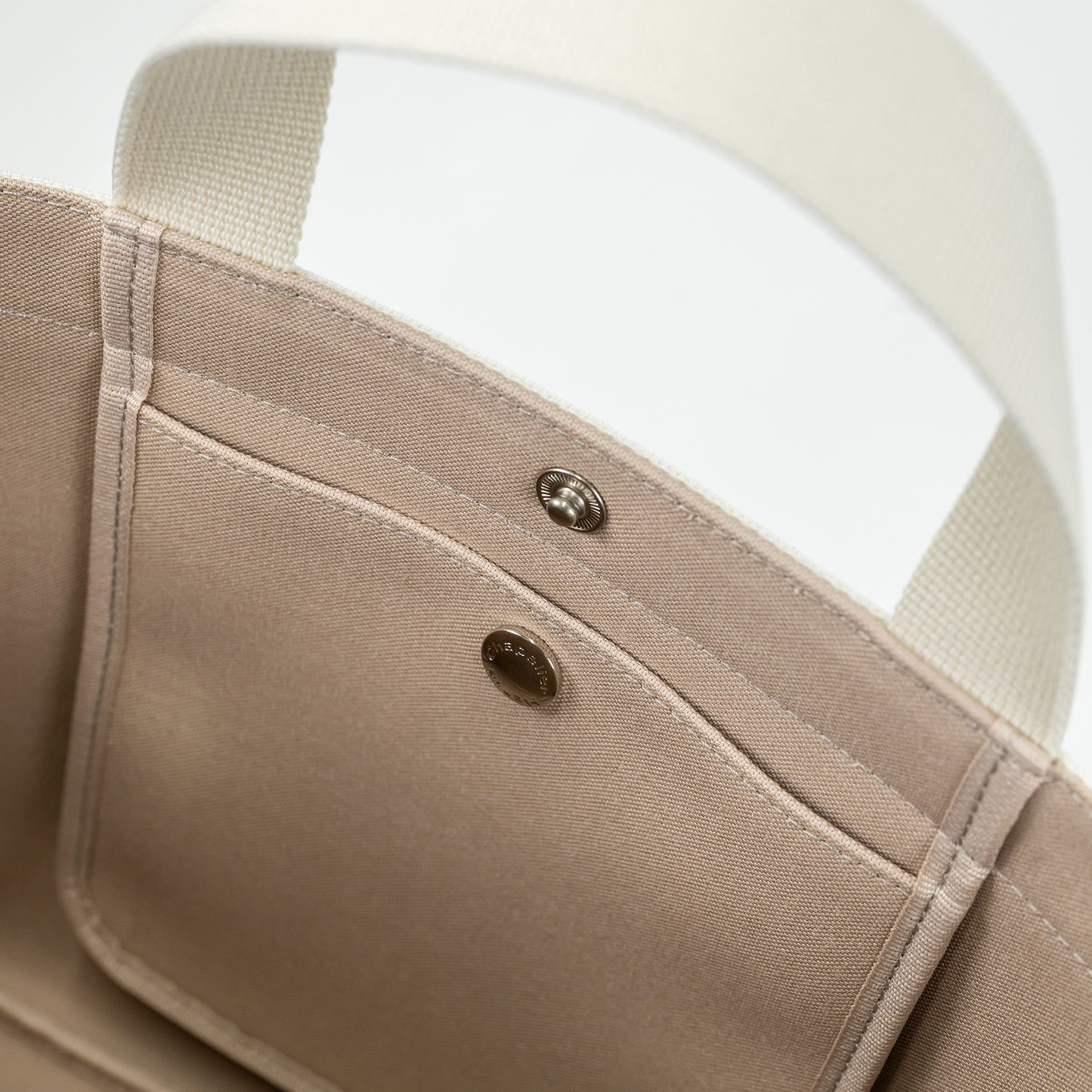 エルベシャプリエ Herve Chapelier 704GP(コーテッドキャンバススクエアトートB5サイズ(M))