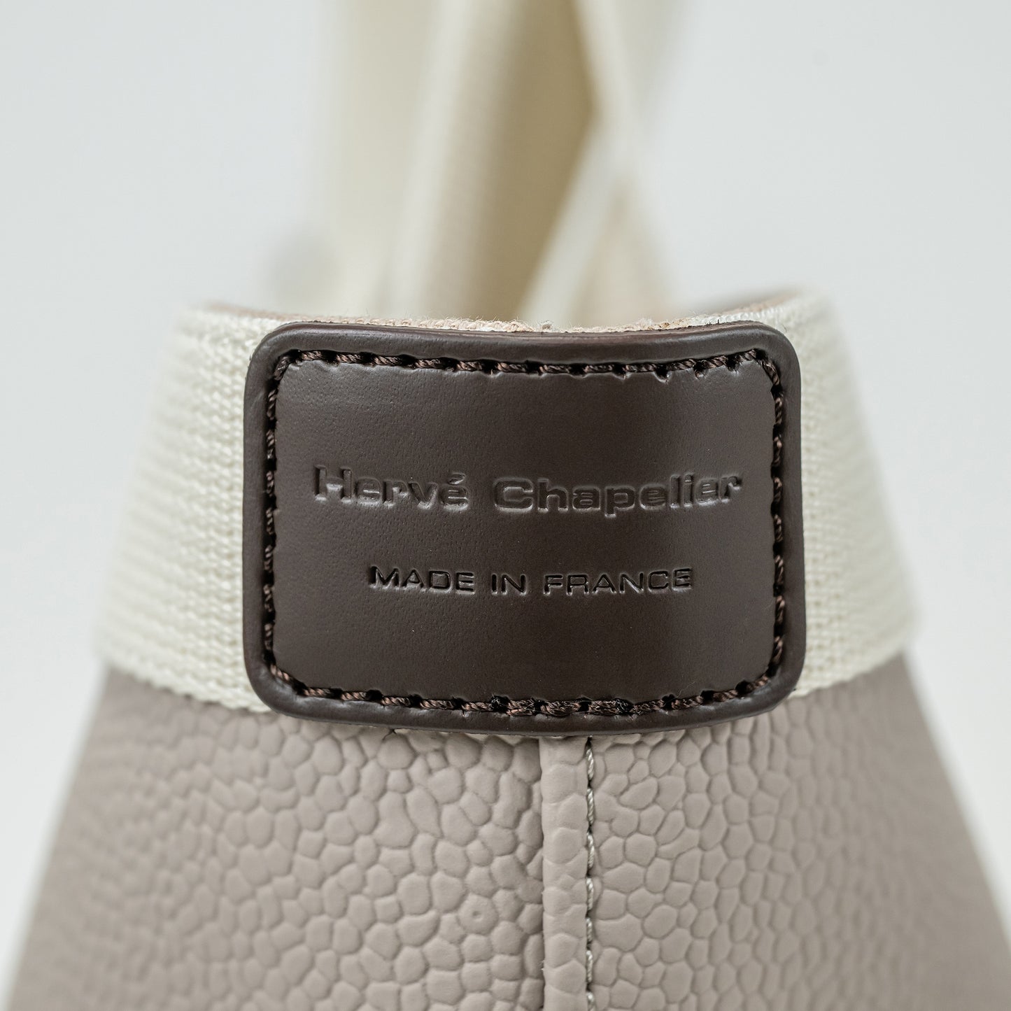 エルベシャプリエ Herve Chapelier 704GP(コーテッドキャンバススクエアトートB5サイズ(M))