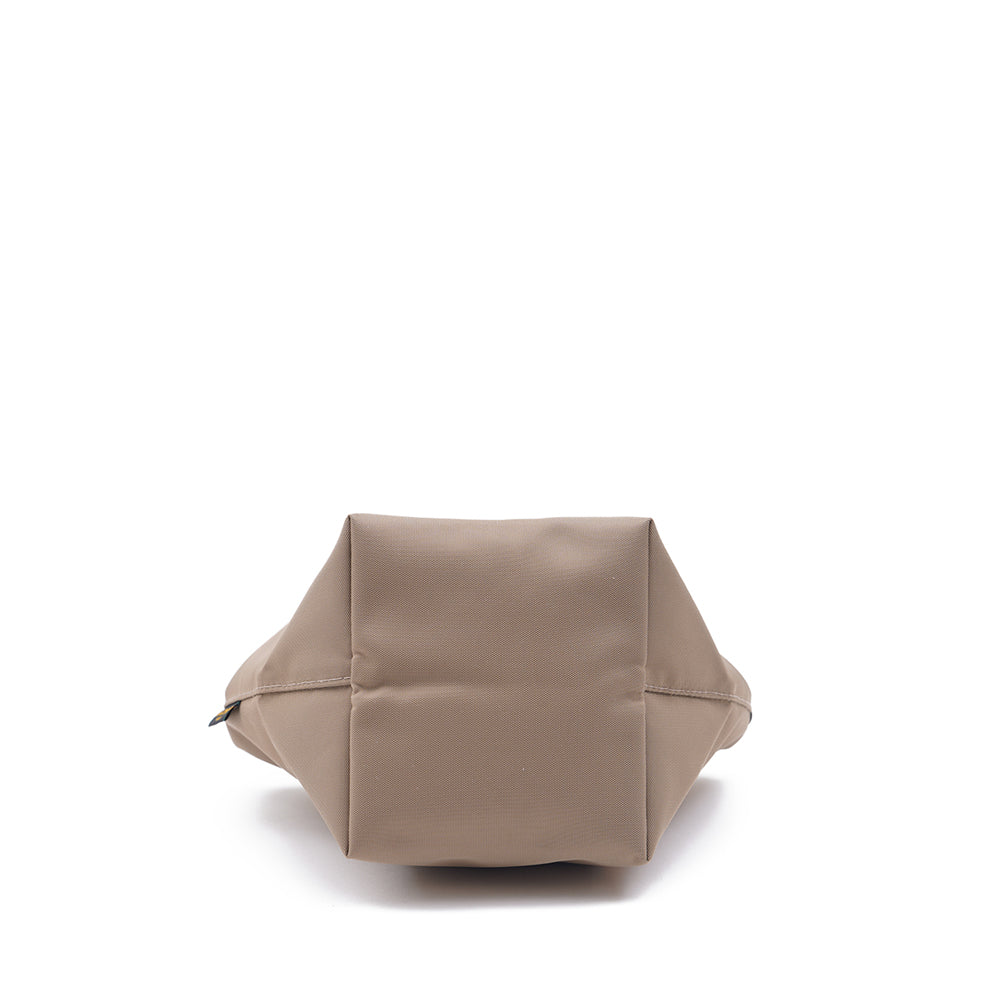 エルベシャプリエ Herve Chapelier 8786N (ナイロン舟型ポーチ)