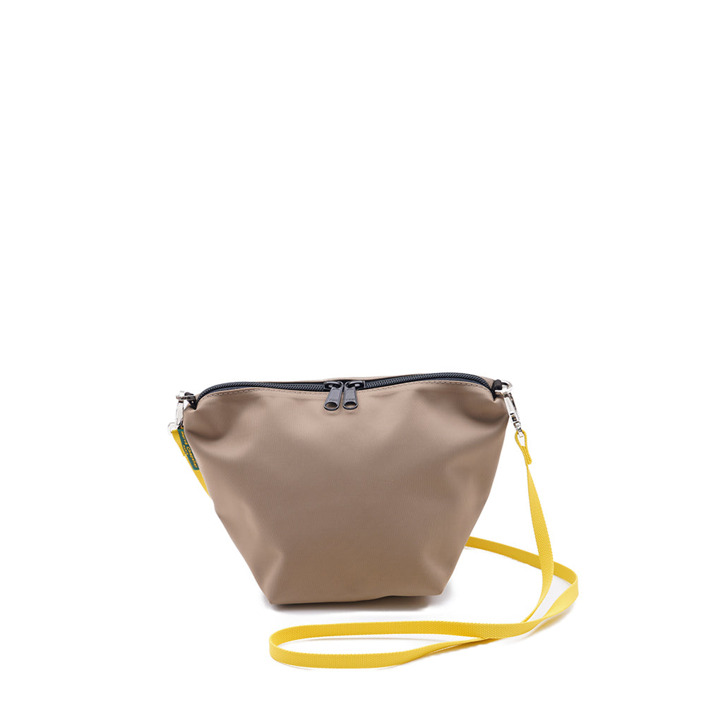 エルベシャプリエ Herve Chapelier 8786N (ナイロン舟型ポーチ)