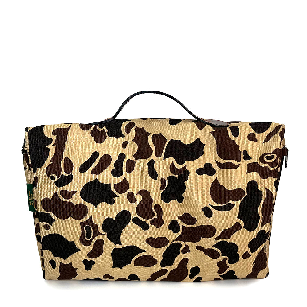 エルベシャプリエ Herve Chapelier 915W カモフラージュ (レザーハンドルA4ブリーフL 迷彩)