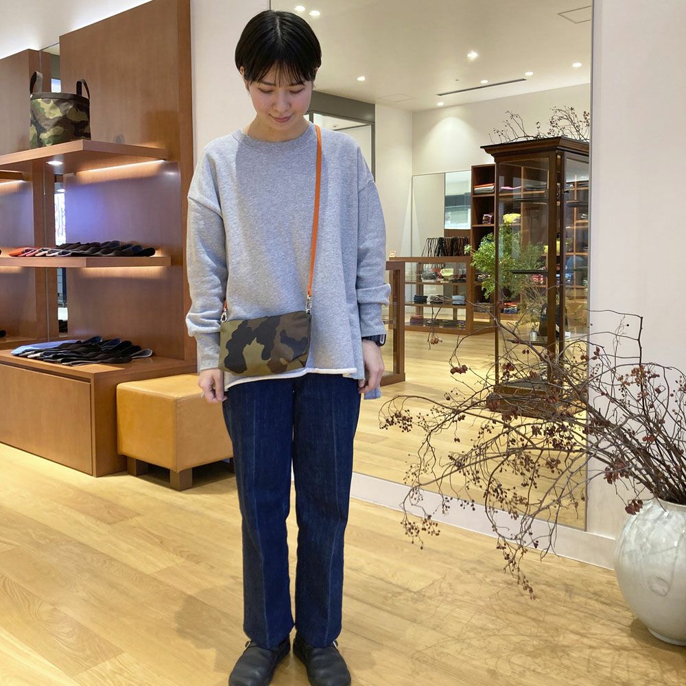 エルベシャプリエ Herve Chapelier 8784W カモフラージュ (コーデュラナイロンスクエアポーチ)