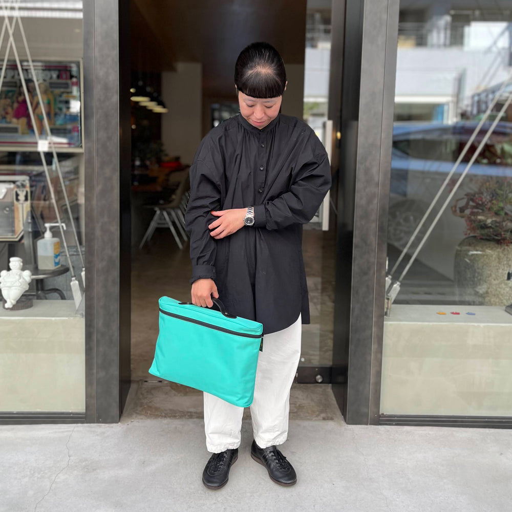 エルベシャプリエ Herve Chapelier 915NB (レザーハンドルA4ブリーフL)